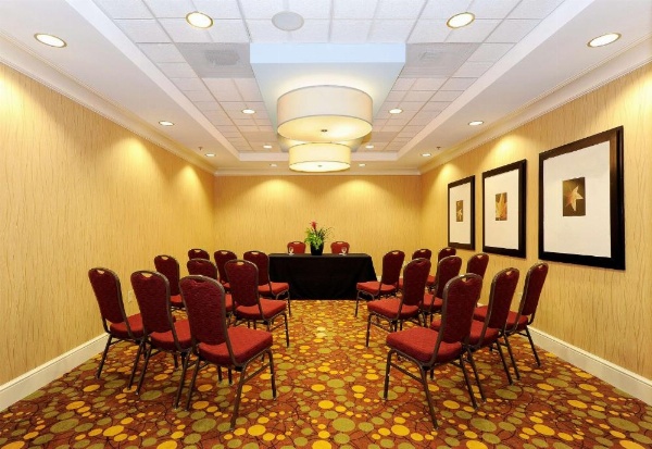 Hilton Garden Inn Columbia/Northeast image 28